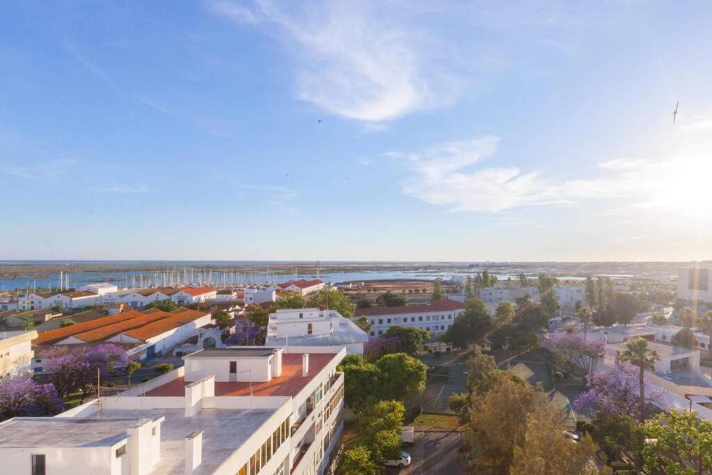 Sunset Entre A Ria E O Teatro Apartment Faro Exterior photo